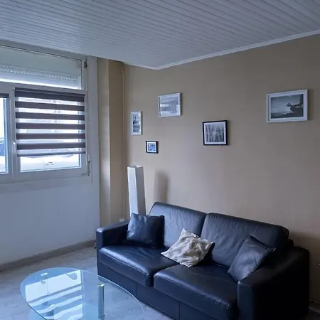Appartamento Logement Rez-de-chaussee, Entree Privative + Cour *